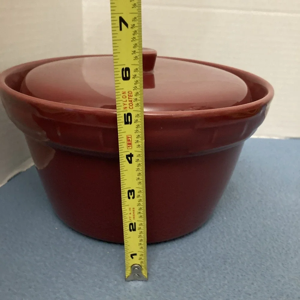 Longaberger Pottery Woven Traditions Paprika 2QT Covered Casserole Dish